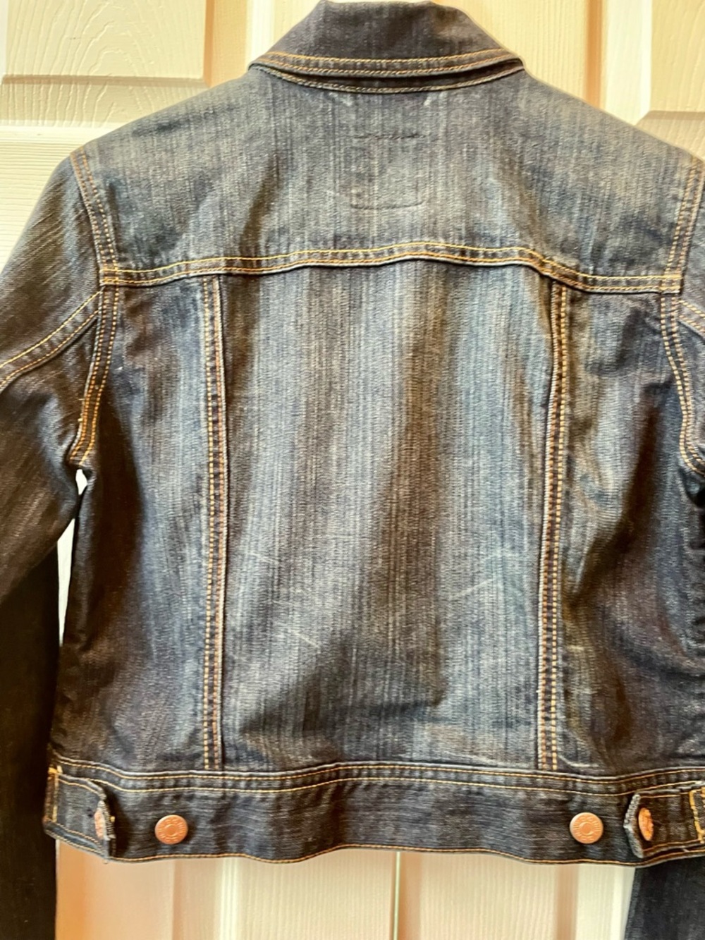 Old Navy Women's Blue Denim Button-Front Jacket - Picture 7 of 7